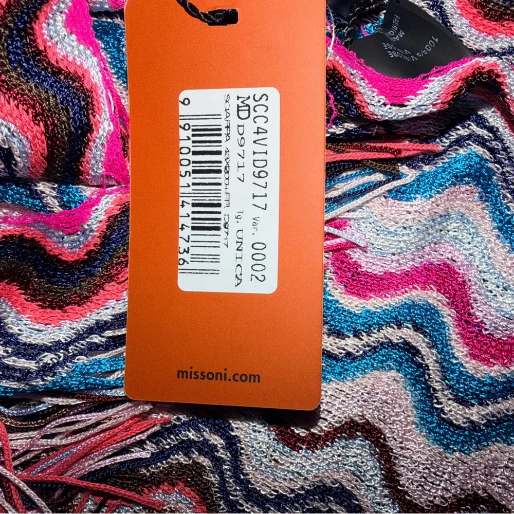 Missoni Vibrant Zigzag multicolor scarf - Picture 5 of 5